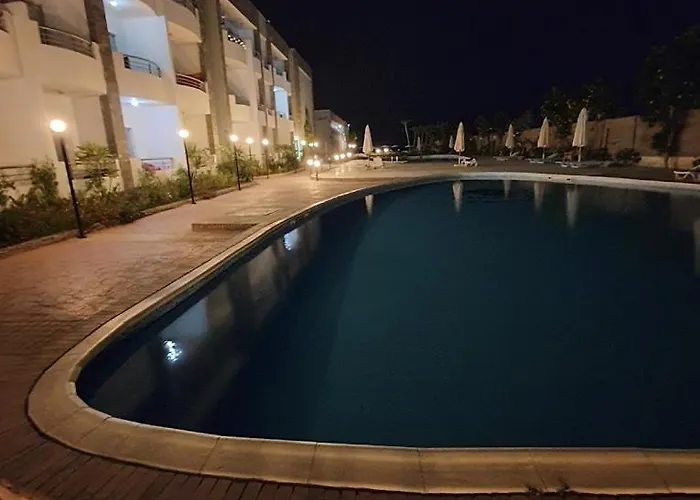 Cecelia Hotel 4*